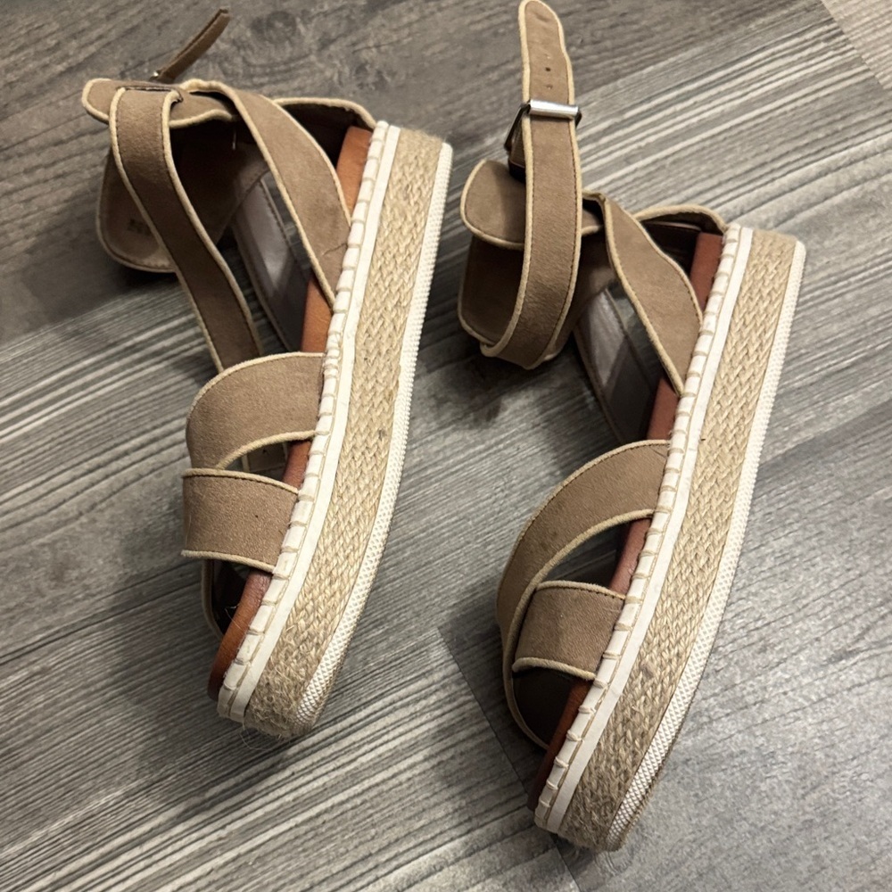 MIA Women's Brown Espadrille Sandals 7.5